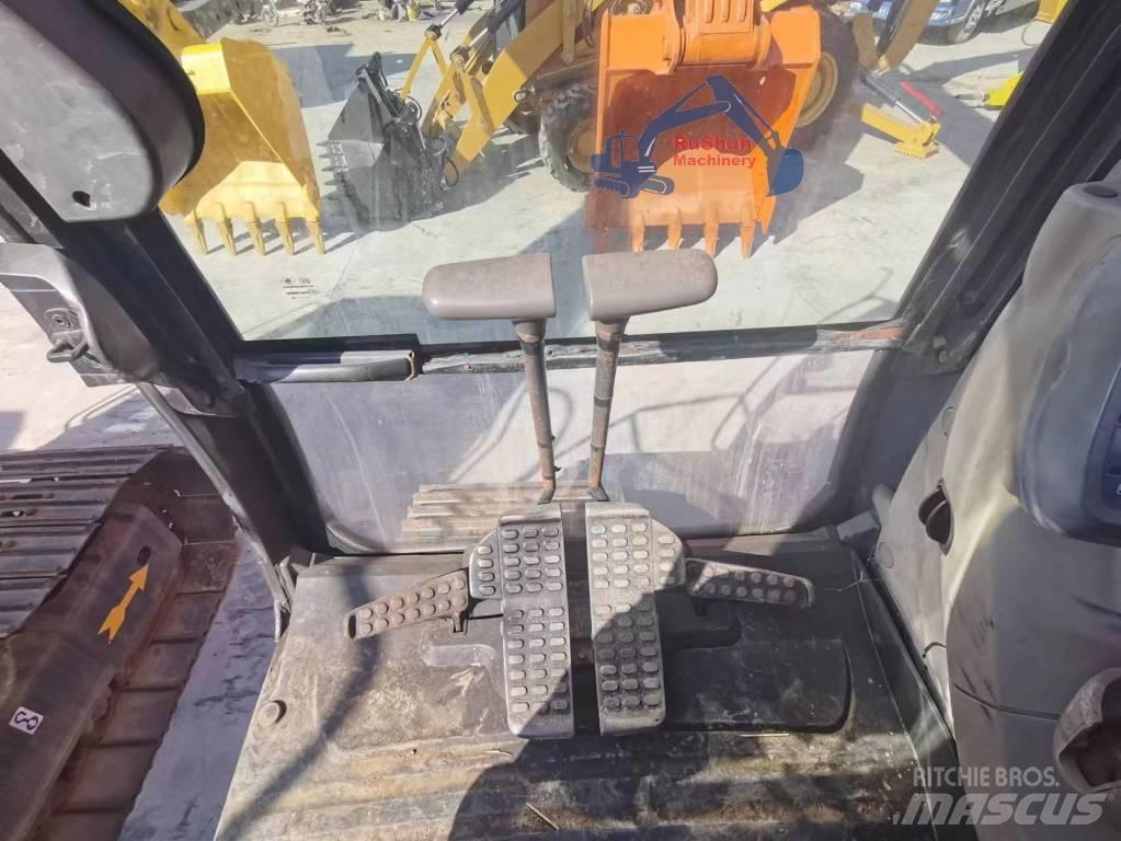 Hitachi ZX240-3 Гусеничные экскаваторы