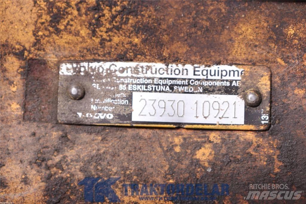 Volvo L 60 E Bakvagn Оси