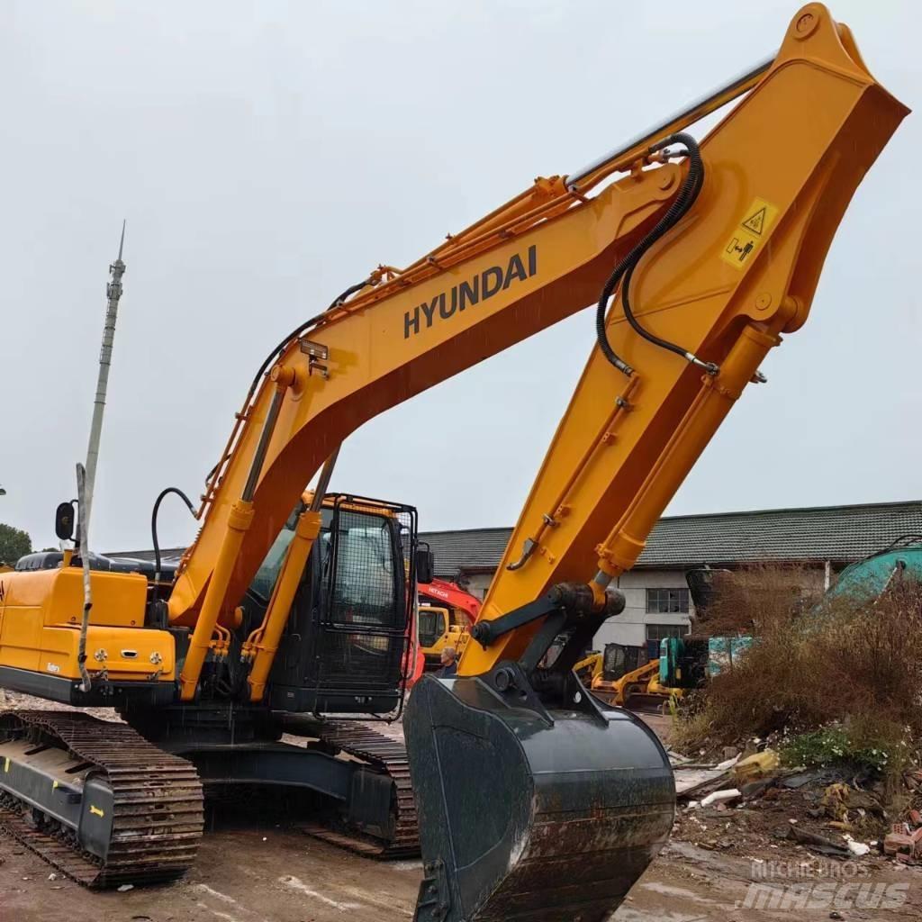 Hyundai R220LC-9 Гусеничные экскаваторы