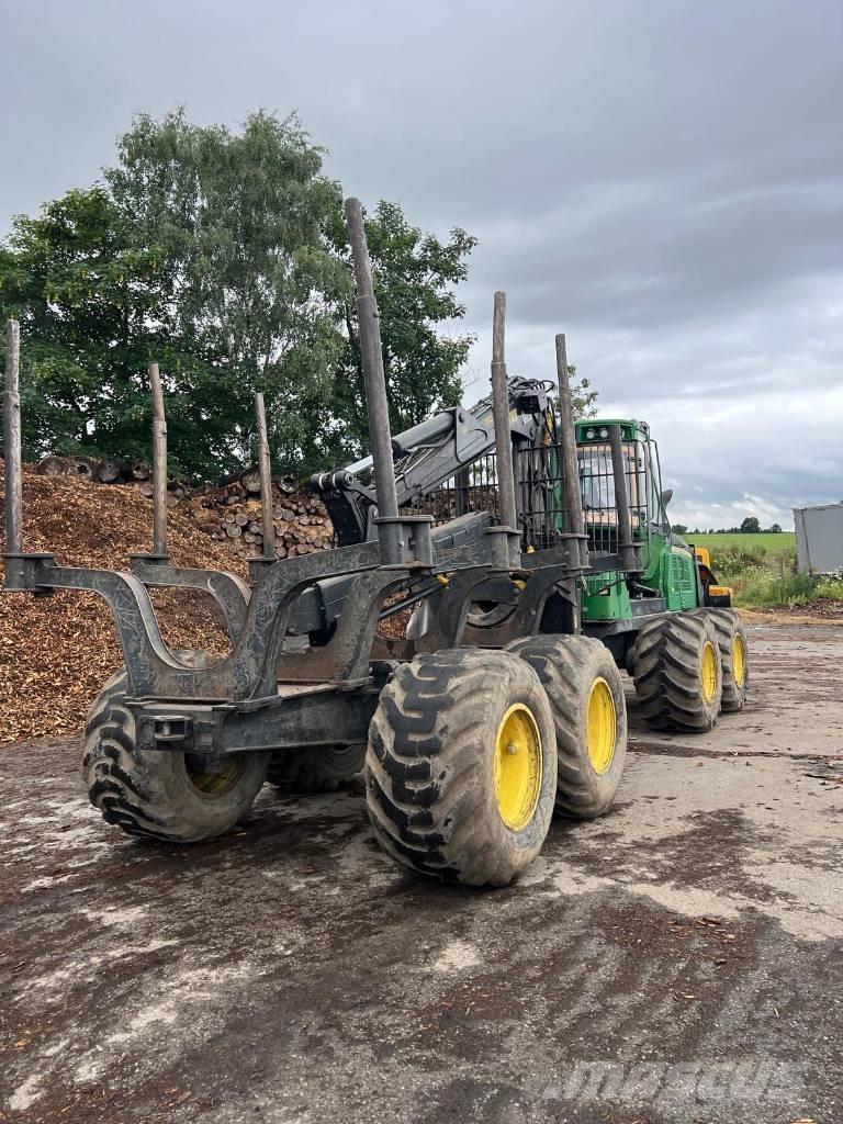 John Deere 1510 E Форвардеры