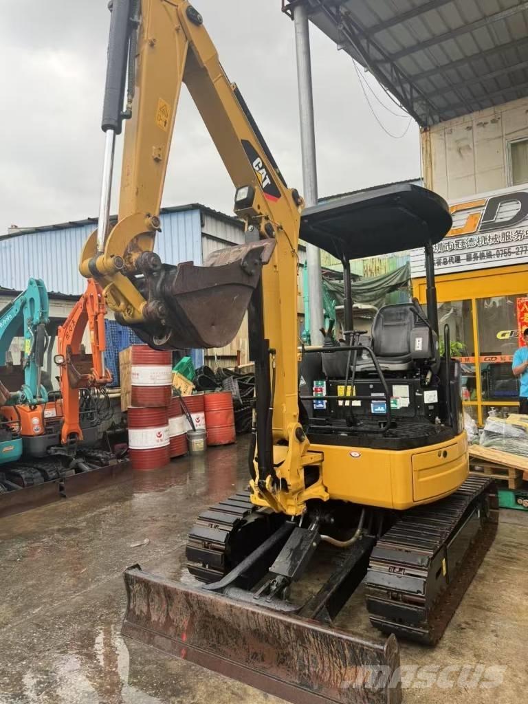 CAT 304 CR Мини-экскаваторы