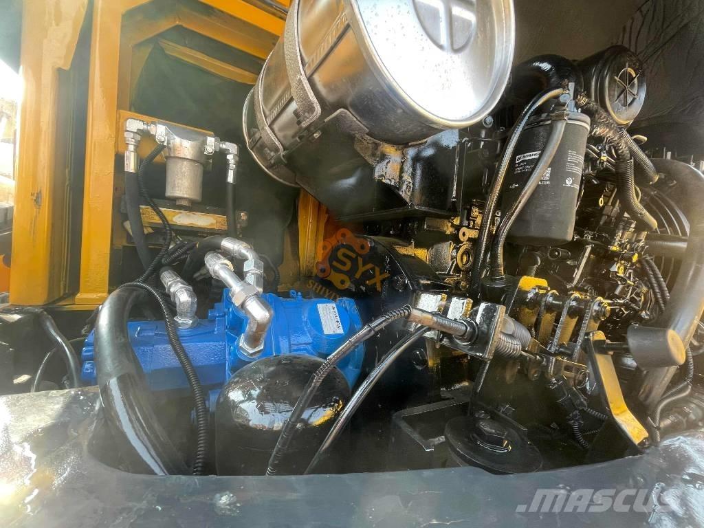 Hyundai 60w Колёсные экскаваторы