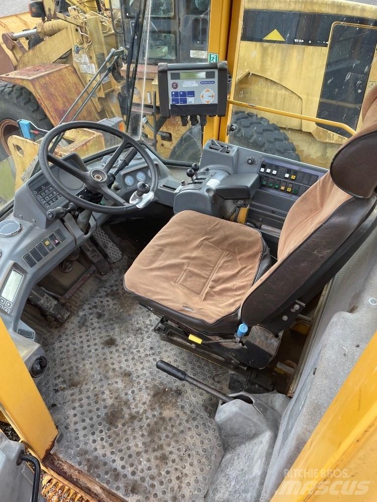 Volvo L90C Фронтальные погрузчики