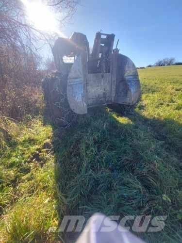 Timberjack 240C Трелевочные трактора