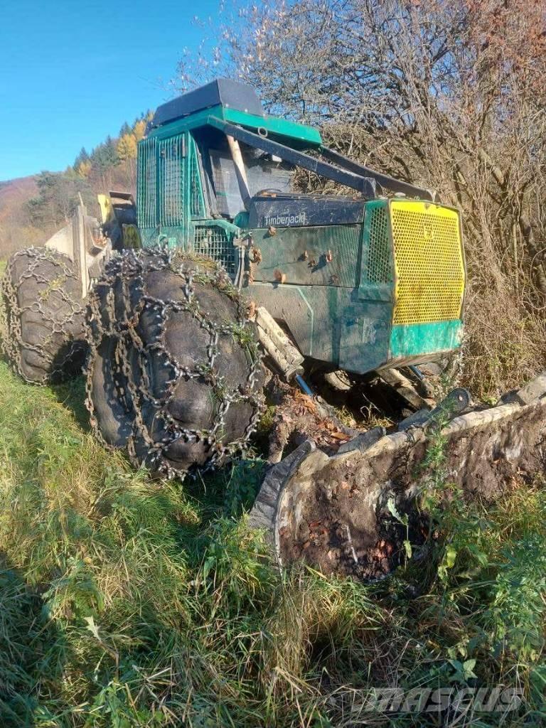 Timberjack 240C Трелевочные трактора