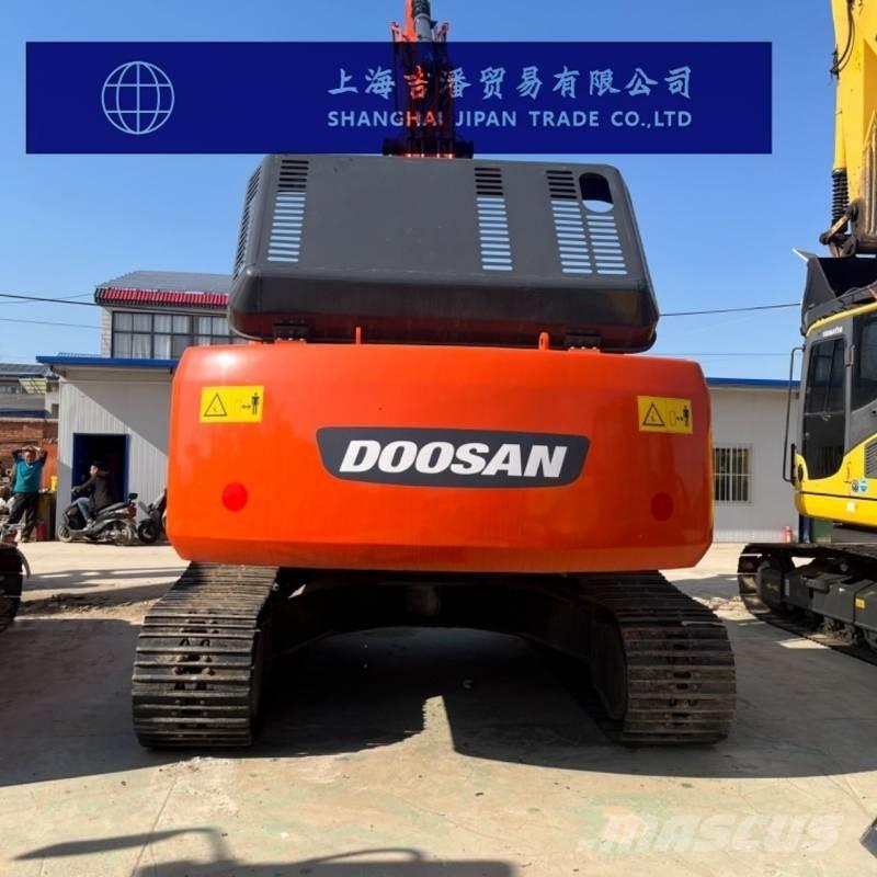 Doosan DX 300 Гусеничные экскаваторы