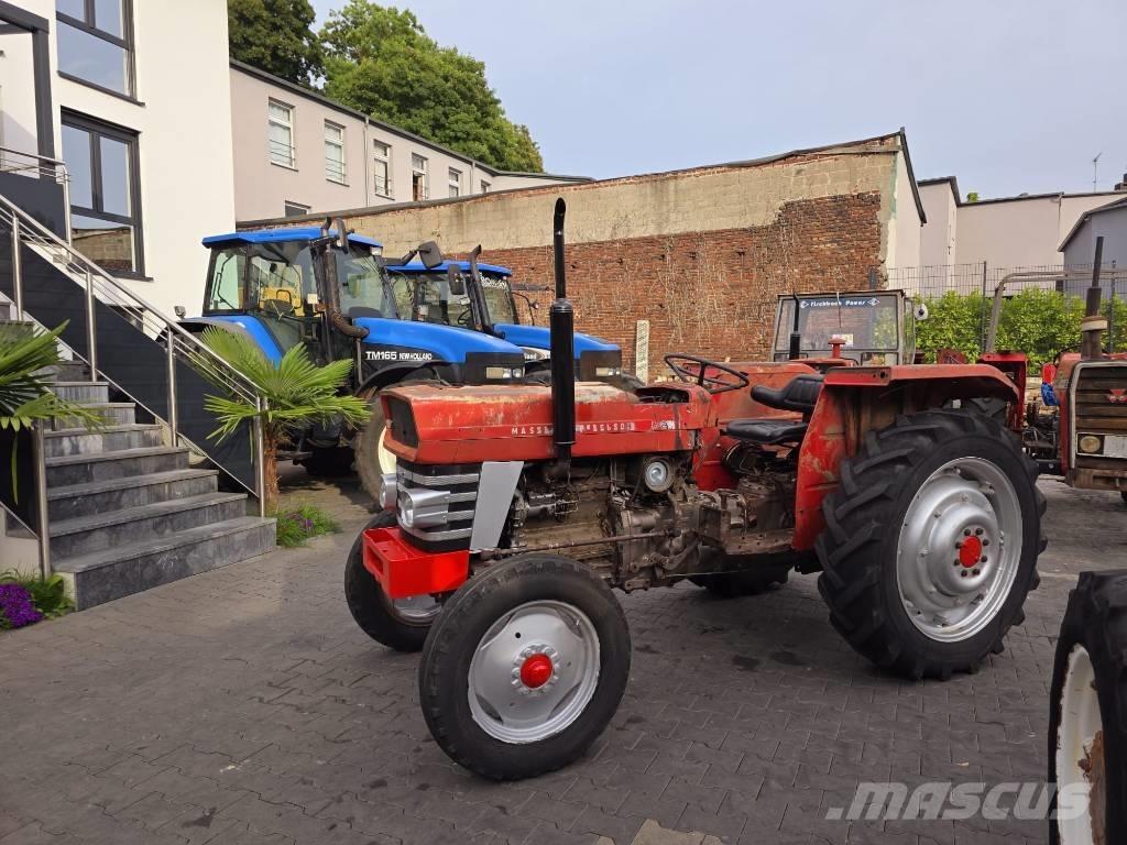 Massey Ferguson 158 Трактора