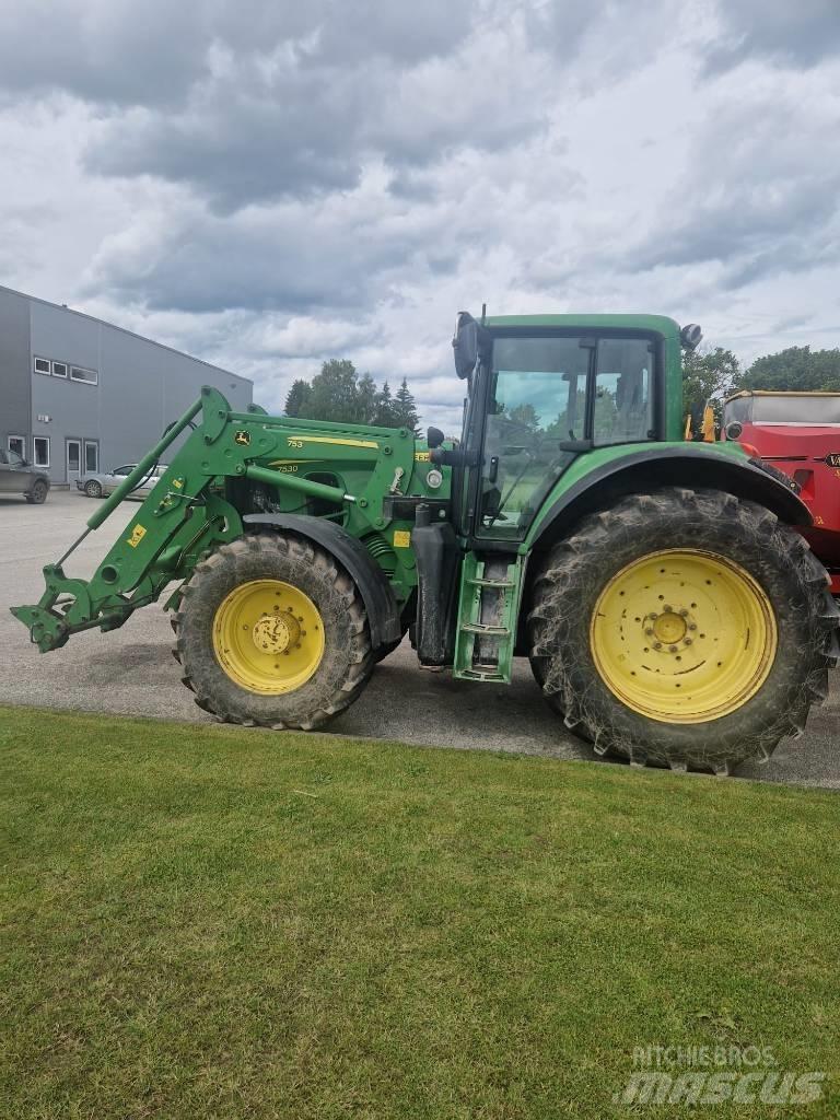 John Deere 7530 Трактора