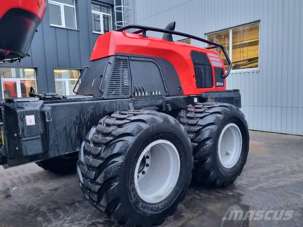 Komatsu 931 XC Харвестеры