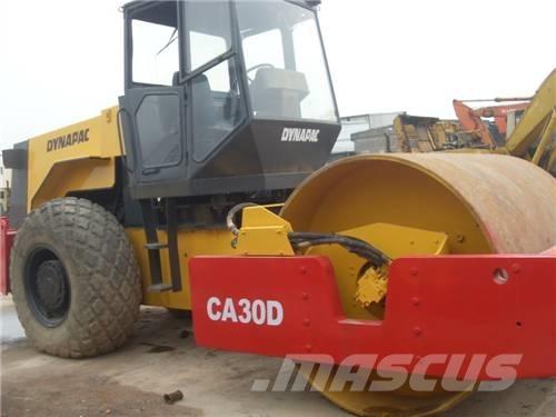 Dynapac CA 30 D Грунтовые катки
