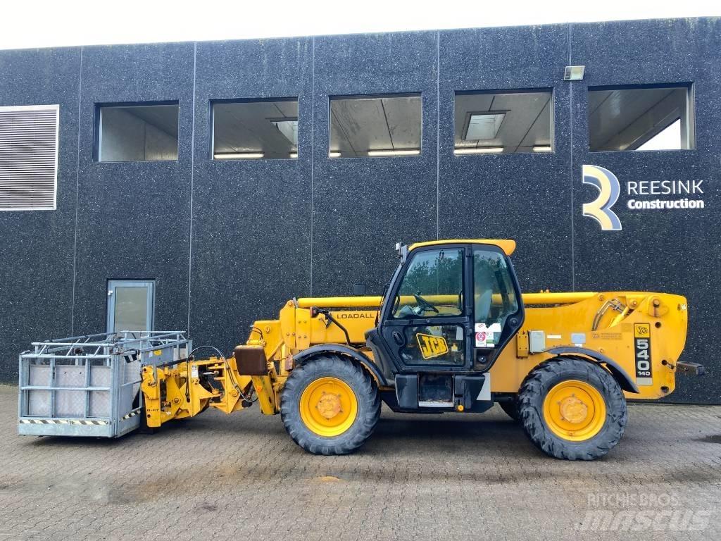 JCB 540-140 Телескопические погрузчики