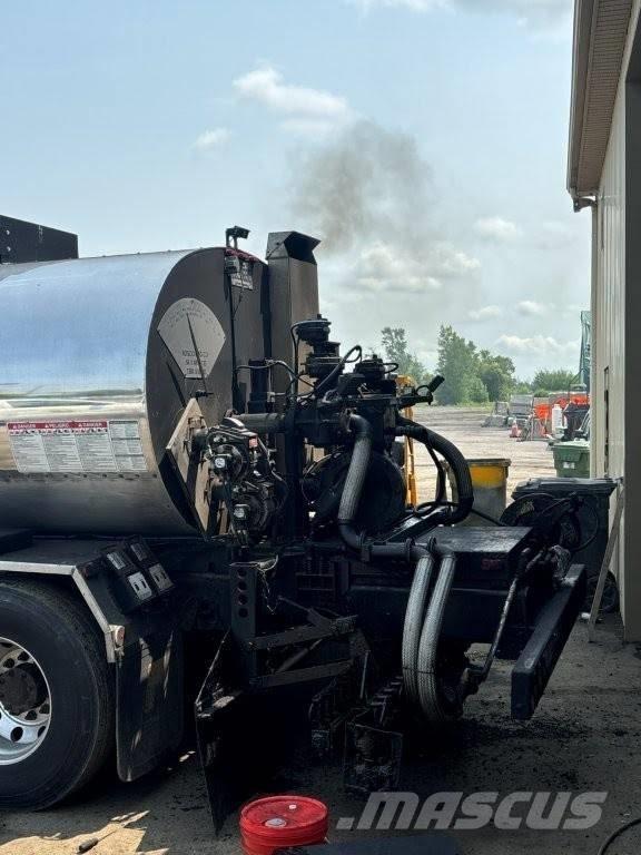 LeeBoy MAXIMIZER 3B Автобетоносмесители