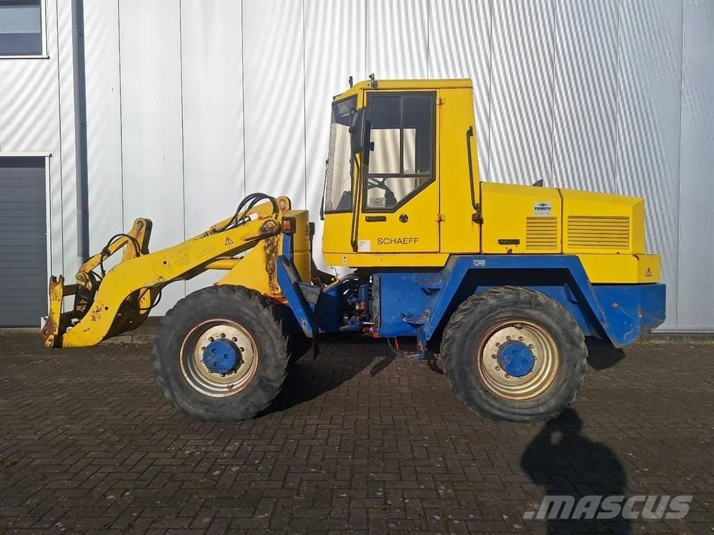 Schaeff SKS 661 Фронтальные погрузчики
