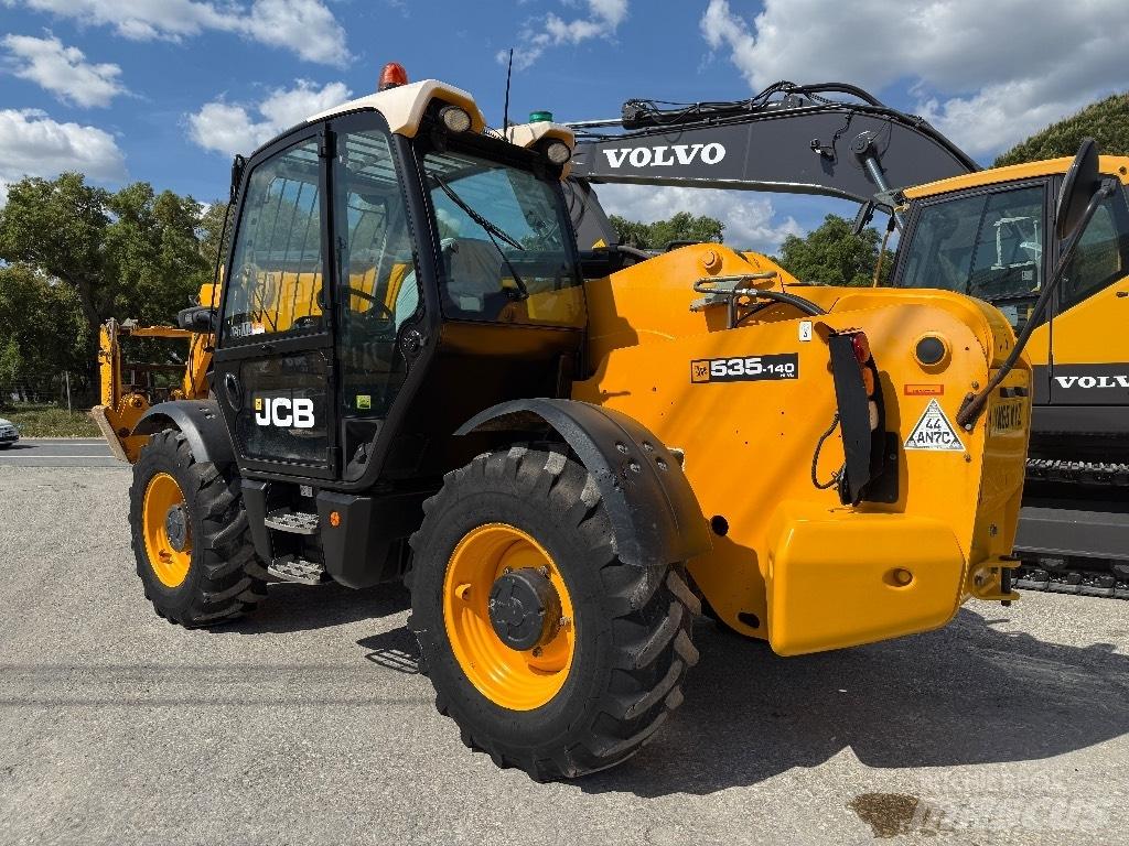 JCB 540-140 Телескопические погрузчики