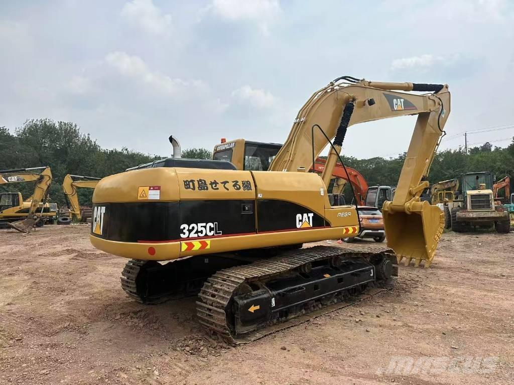 CAT 325CL Гусеничные экскаваторы
