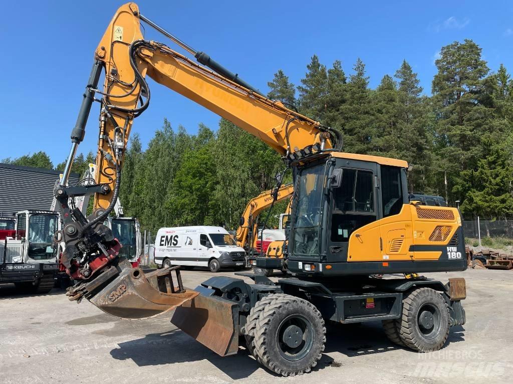 Hyundai HW 180 Колёсные экскаваторы