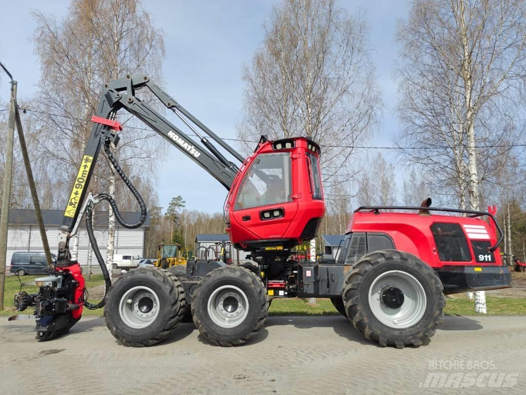 Komatsu 911 Харвестеры