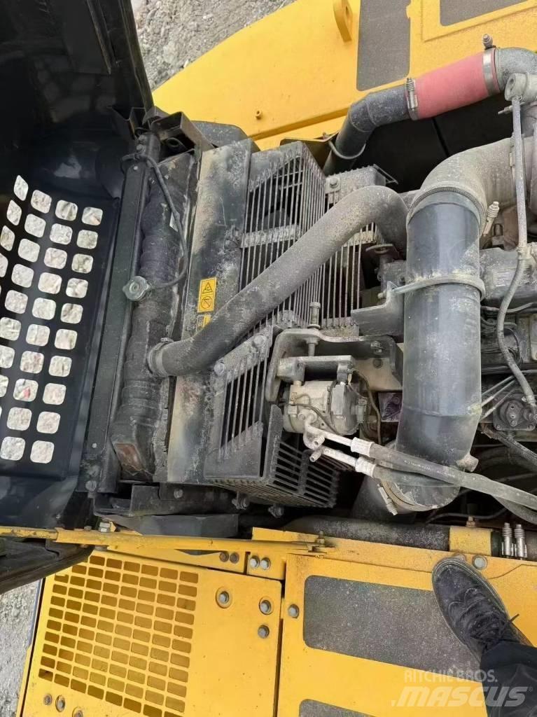 Komatsu PC 350 Гусеничные экскаваторы