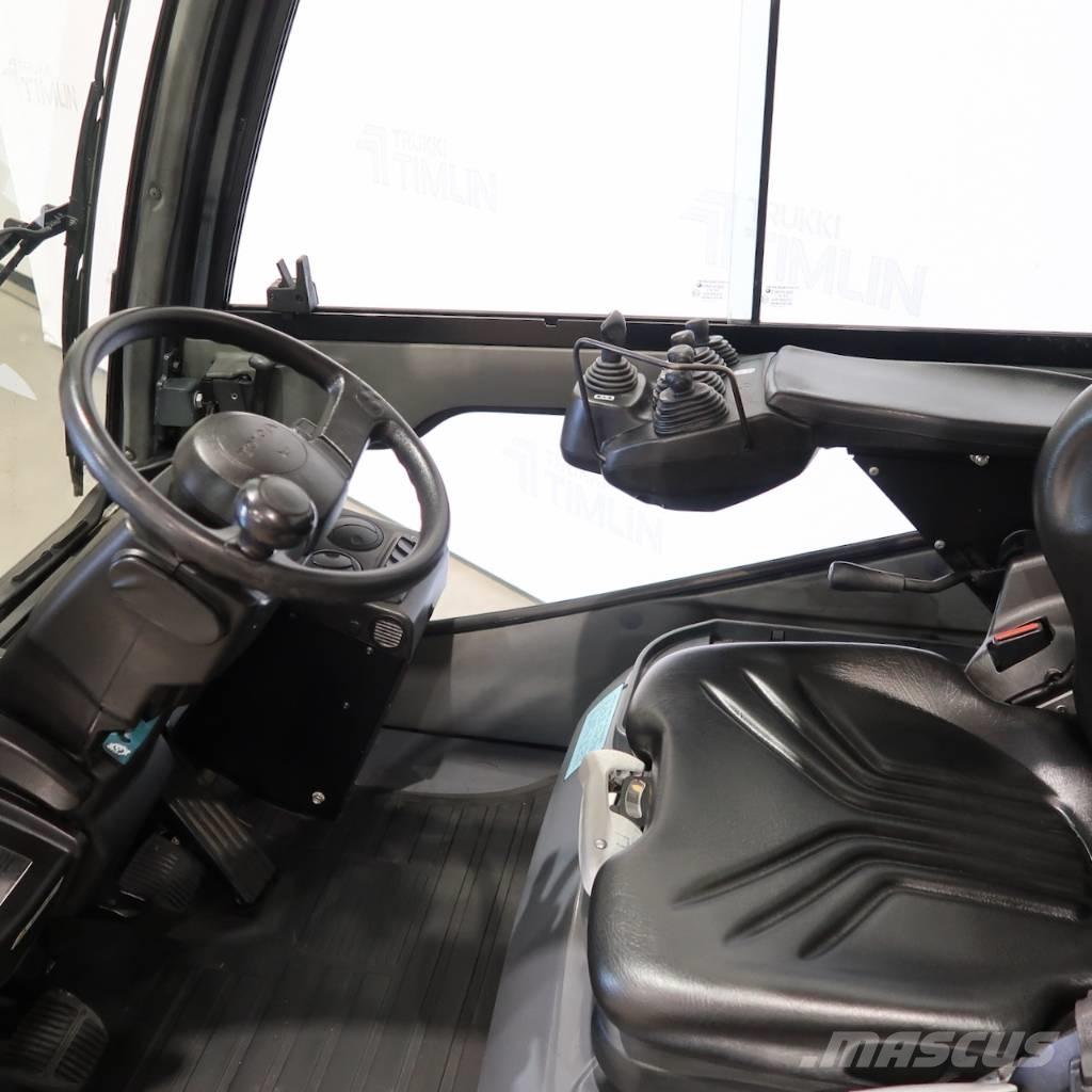 Toyota 02-8FDF30 Дизельные погрузчики