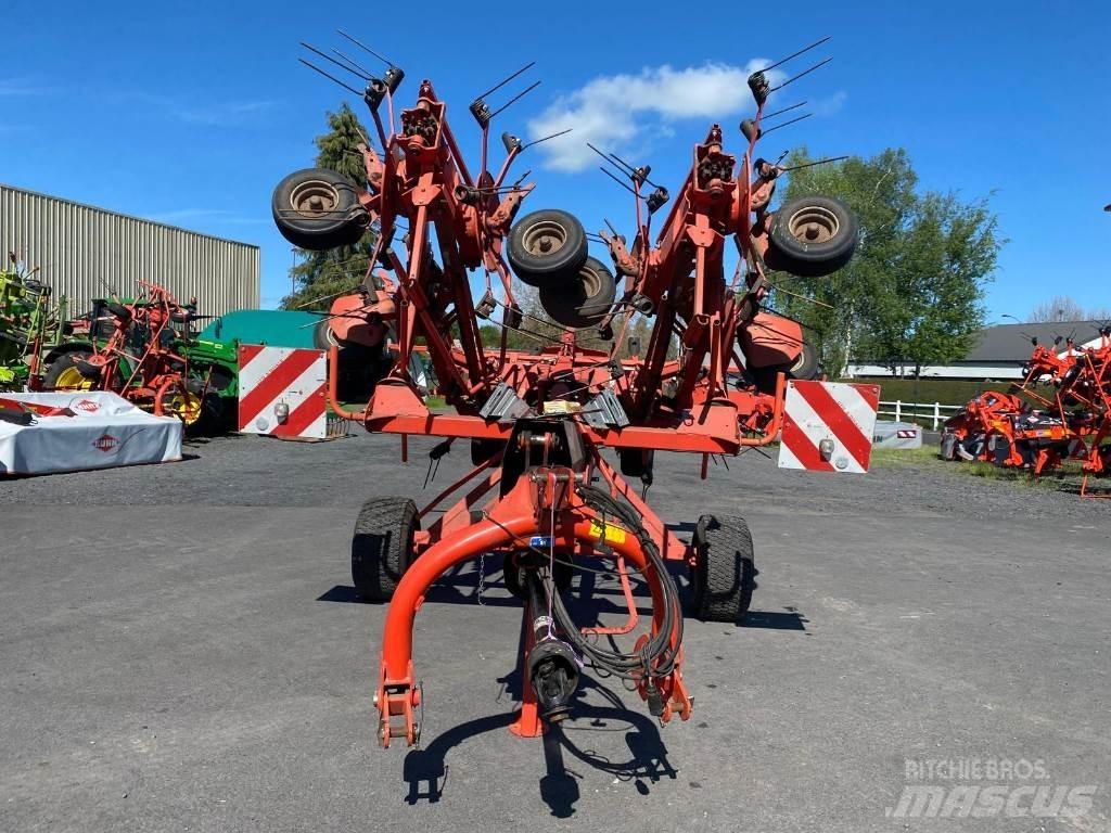 Kuhn GF8702T Грабли-ворошилки