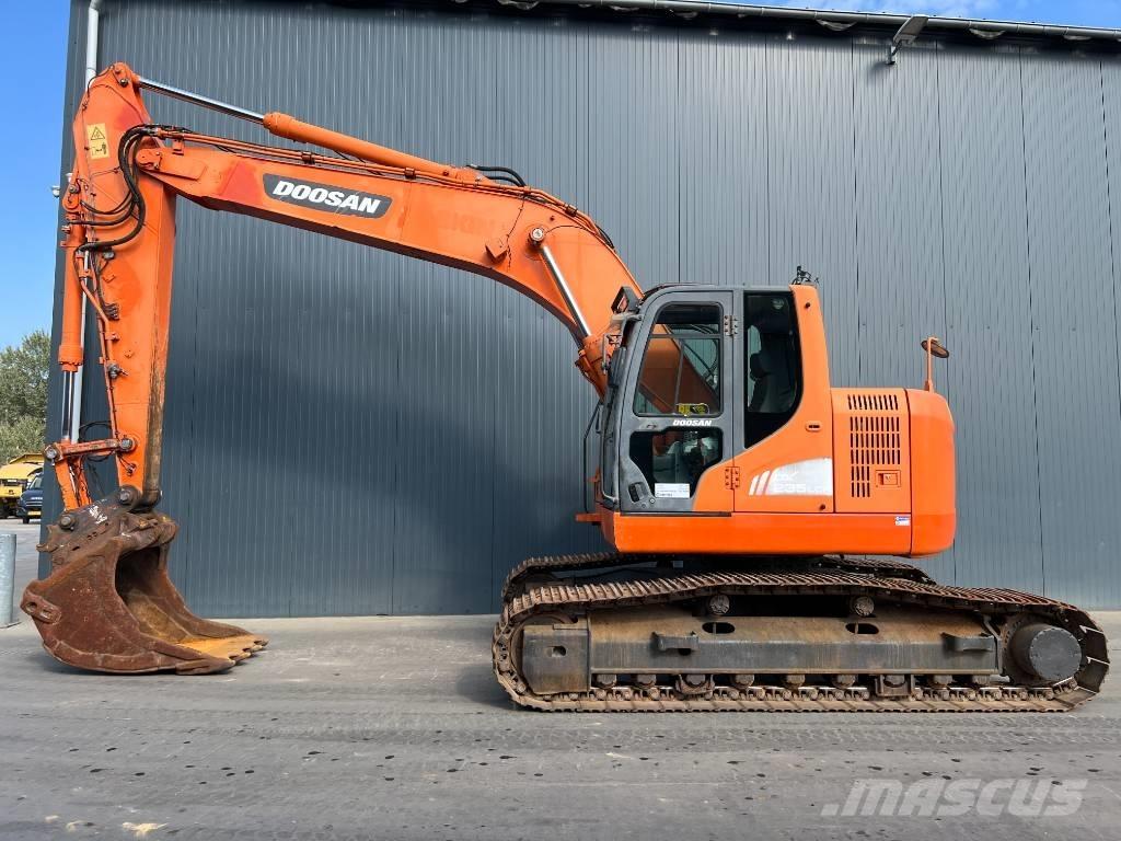 Doosan DX235LCR Гусеничные экскаваторы