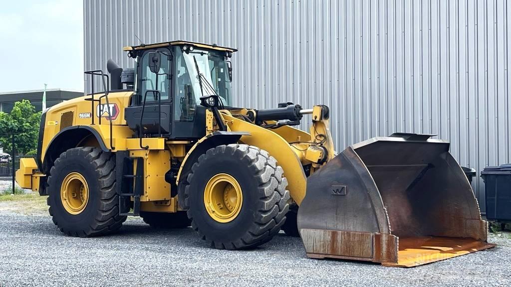 CAT 966 M Фронтальные погрузчики