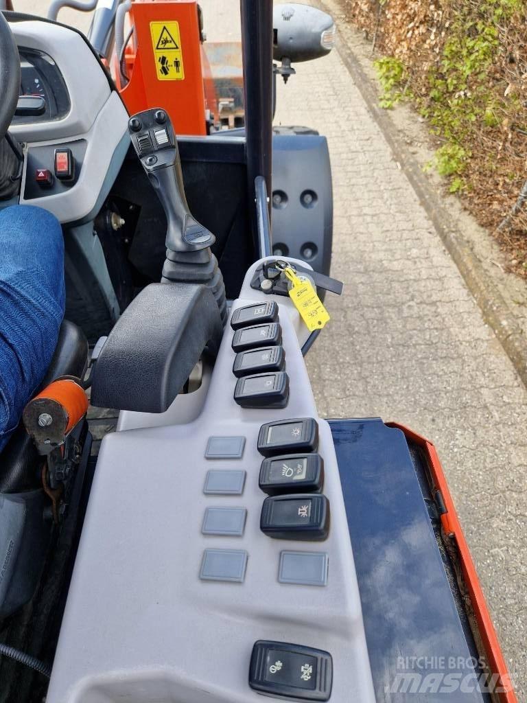 Kubota R 070 Фронтальные погрузчики