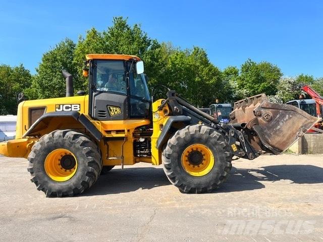 JCB 434S Сельскохозяйственные телескопические погрузчики