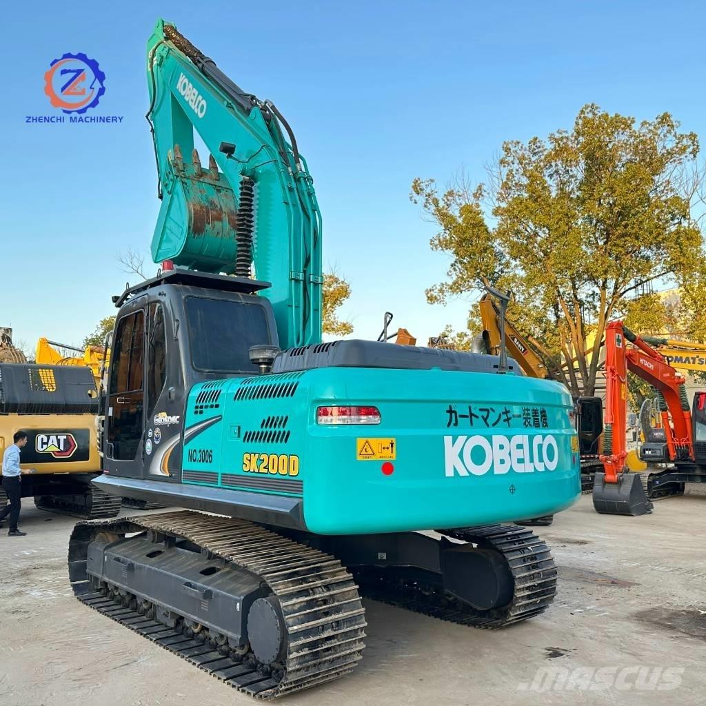 Kobelco SK 200 Гусеничные экскаваторы