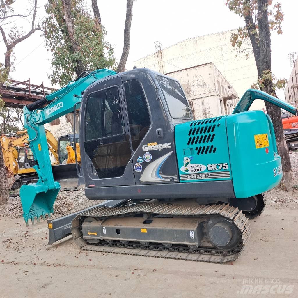 Kobelco SK75 Малые экскаваторы 7т-12т
