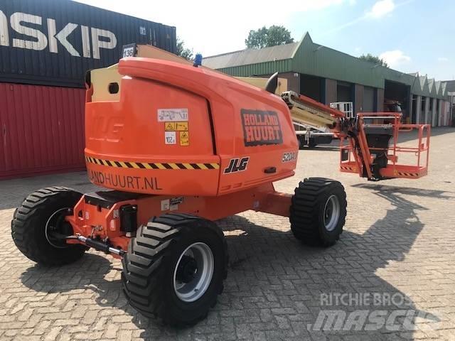 JLG 520 AJ Коленчатые подъемники