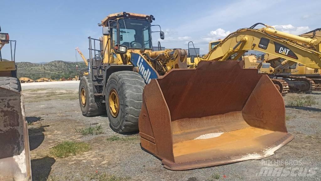 Komatsu WA 500-3H Фронтальные погрузчики