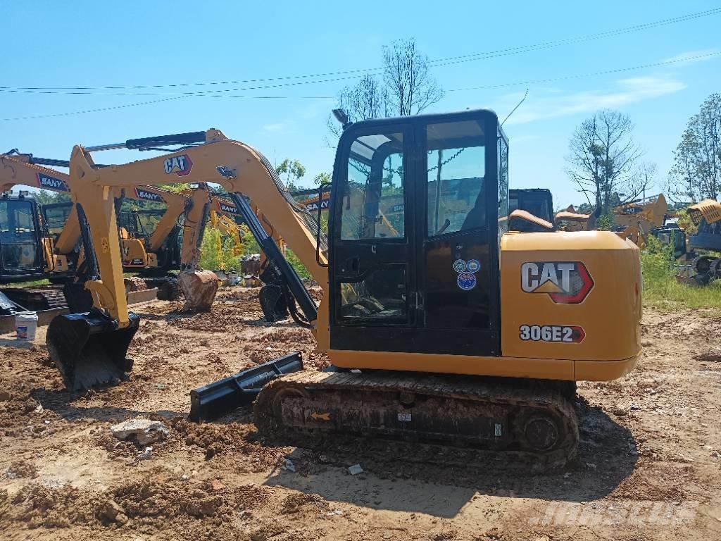 CAT 306 Гусеничные экскаваторы