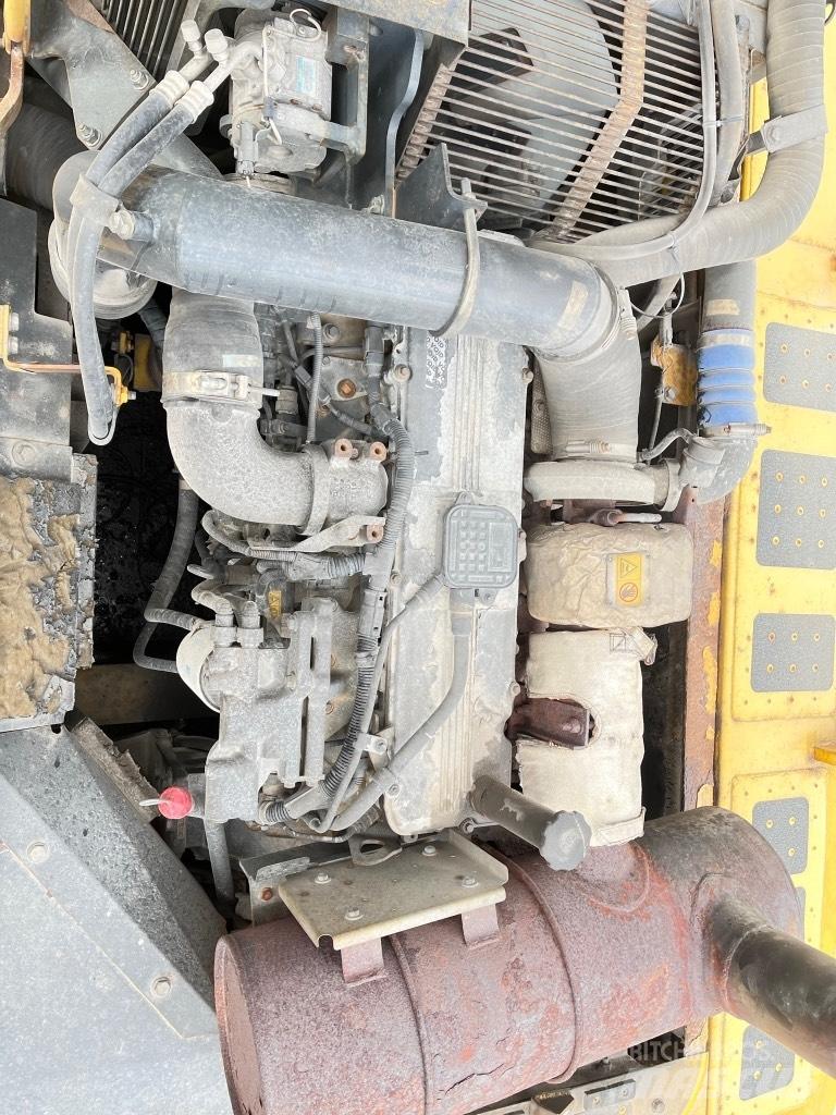 Komatsu PC 350 LC-8 Гусеничные экскаваторы