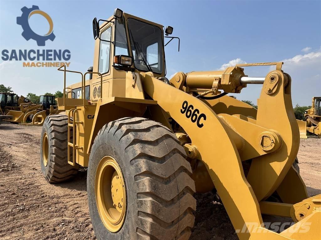 CAT 966C Фронтальные погрузчики