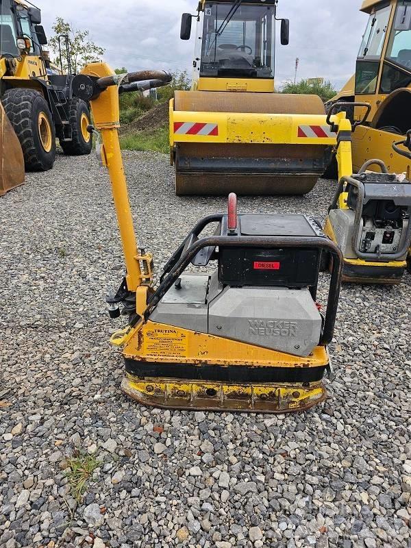 Wacker DPU4045H Виброплиты и вибротрамбовки