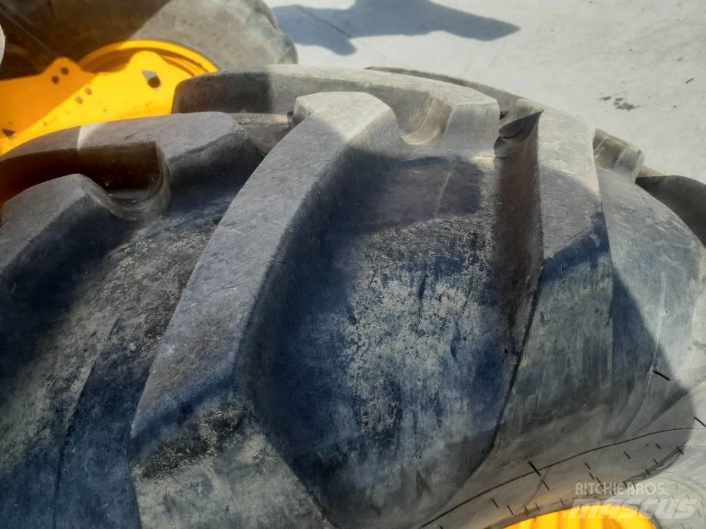 JCB TM 320 Сельскохозяйственные телескопические погрузчики