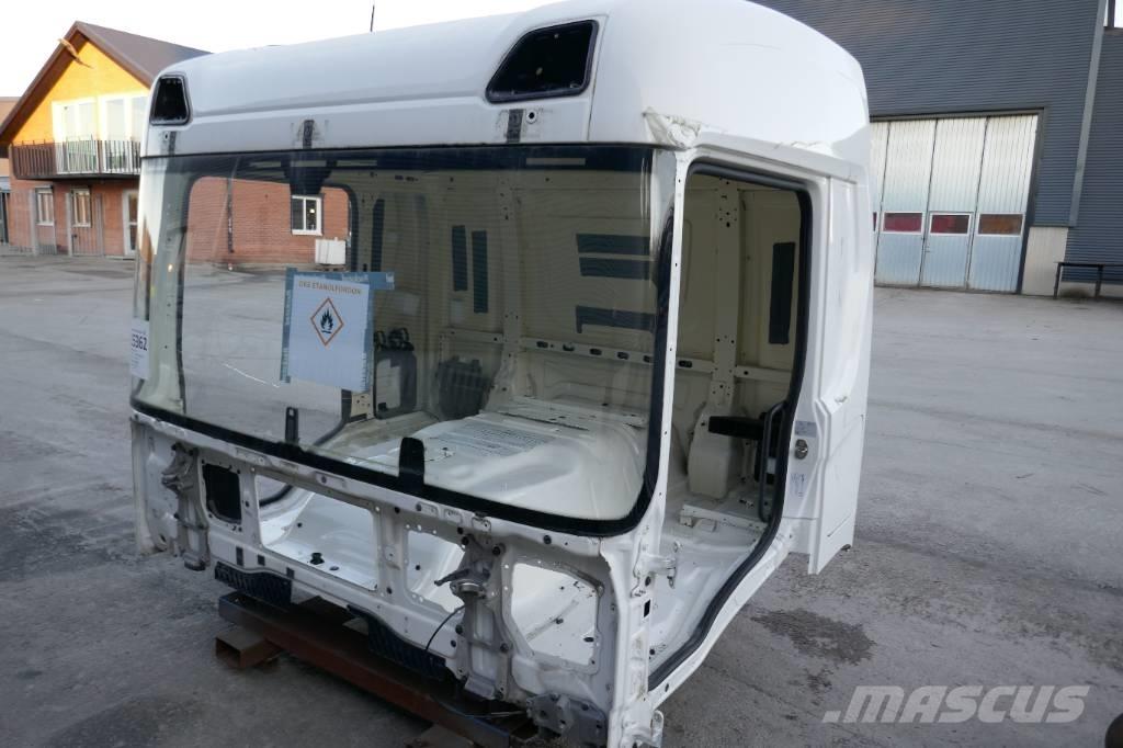 Scania P 410 Кабины