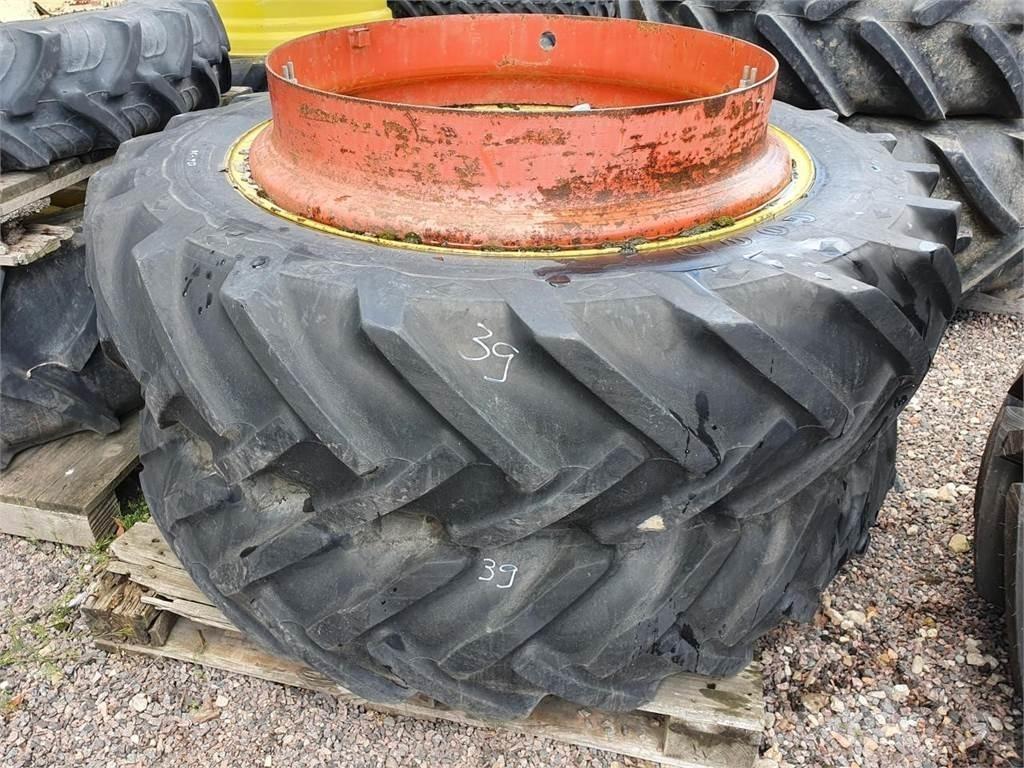 Goodyear 136-38 x2 Шины и колёса