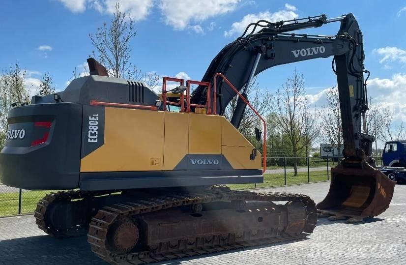 Volvo EC380 Гусеничные экскаваторы