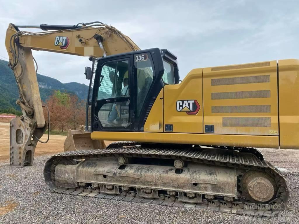 CAT 330 GC Гусеничные экскаваторы