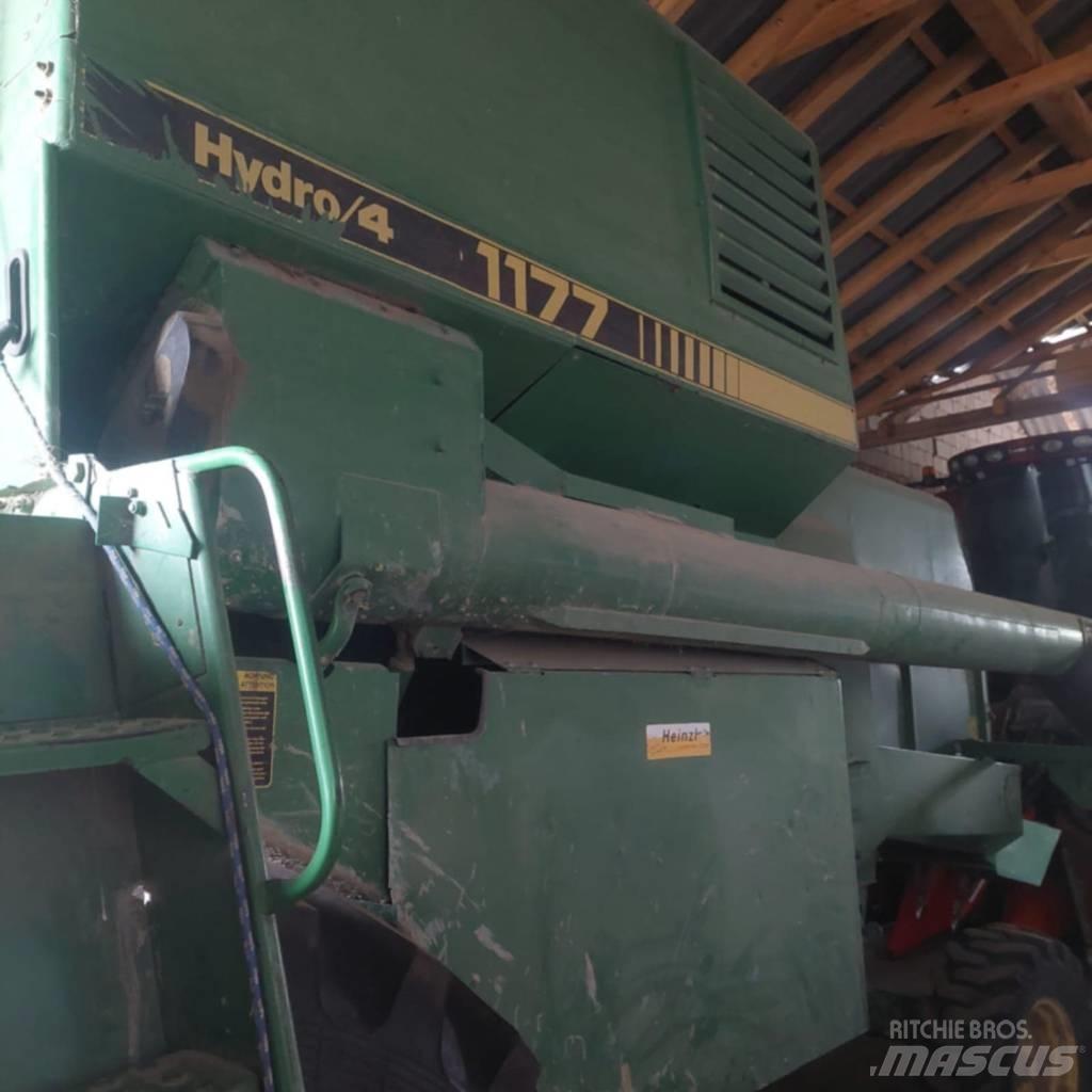 John Deere 1177 Зерноуборочные комбайны