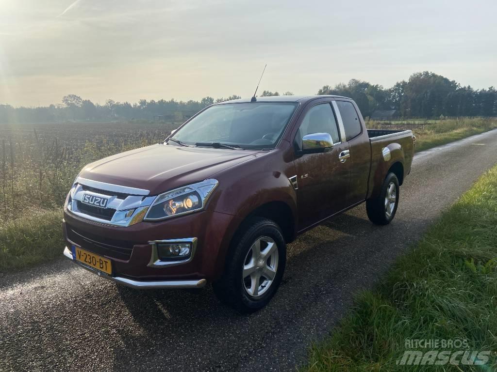 Isuzu D-MAX Бортовые фургоны