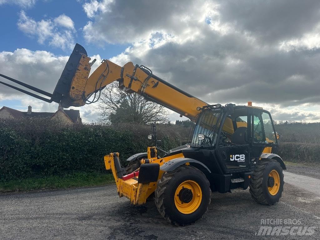 JCB 540-140 Телескопические погрузчики