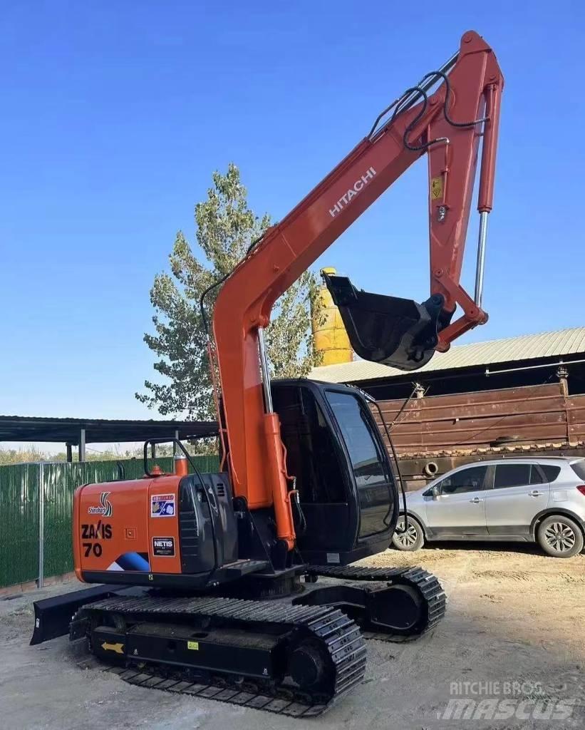 Hitachi 70 Гусеничные экскаваторы
