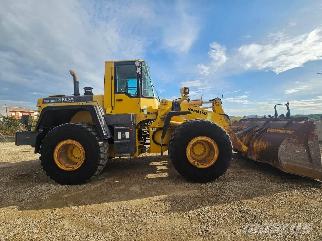 Komatsu WA 380-3H Фронтальные погрузчики