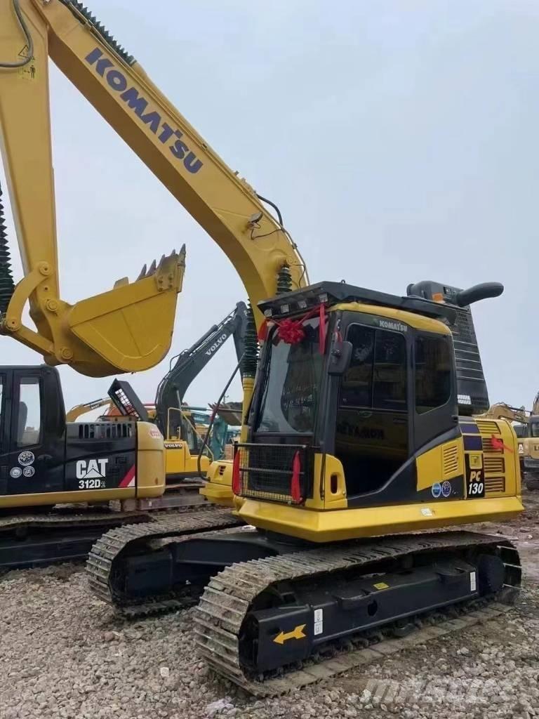 Komatsu PC 130-8 Гусеничные экскаваторы