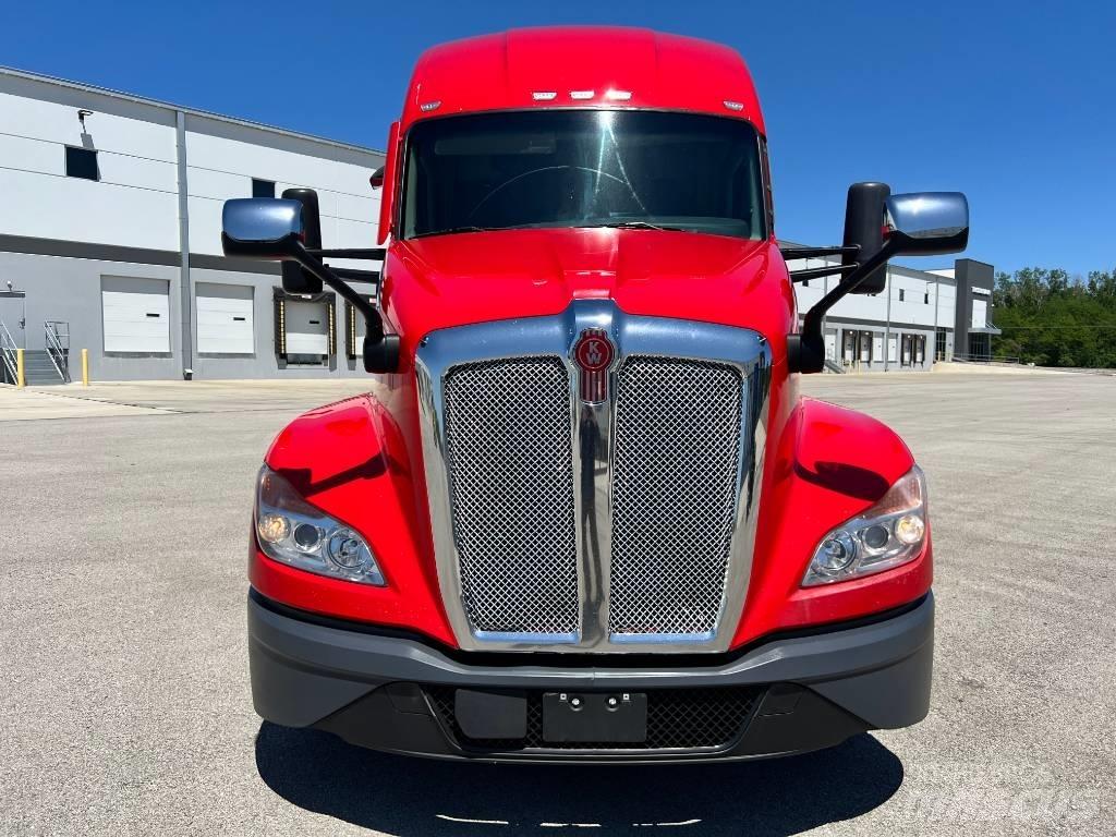 Kenworth T 680 Седельные тягачи