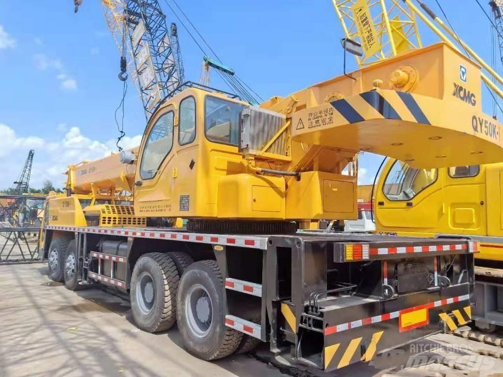XCMG 50 Гусеничные краны
