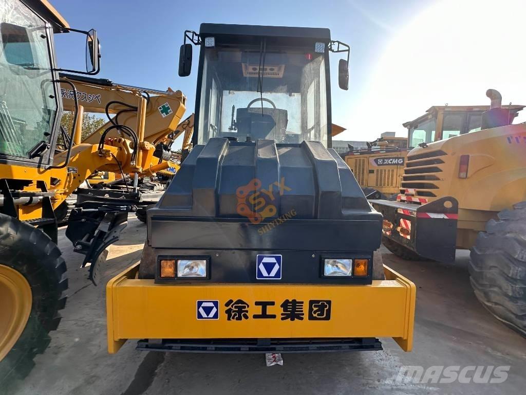 XCMG XD 103 Уплотнители грунта